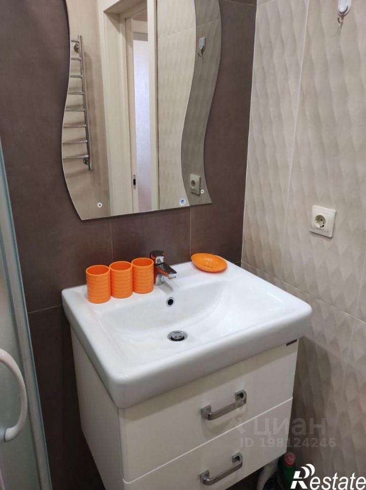 1-комн квартира Астраханская улица, 76,  д. 76