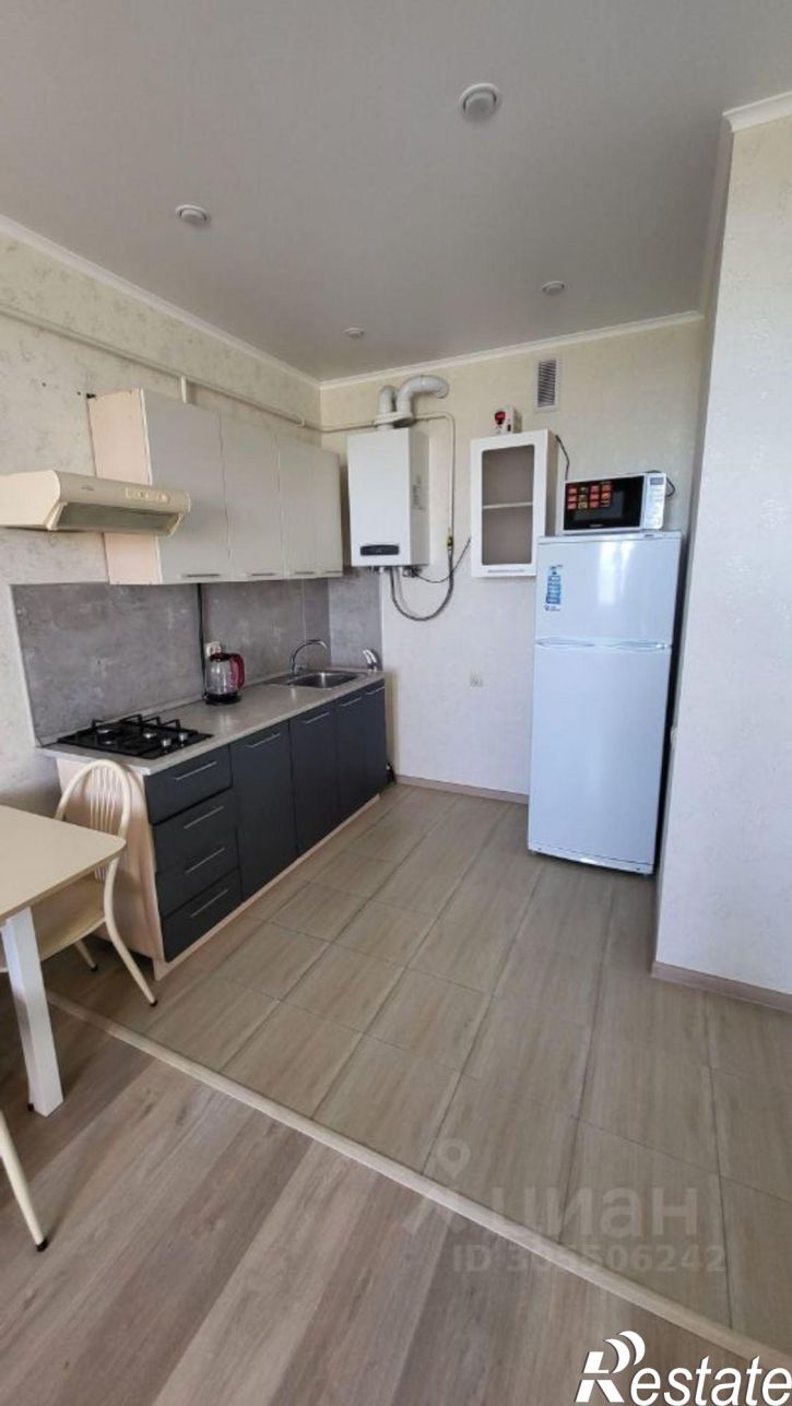 2-комн квартира улица Ленина, 180А к11,  д. 180А к11