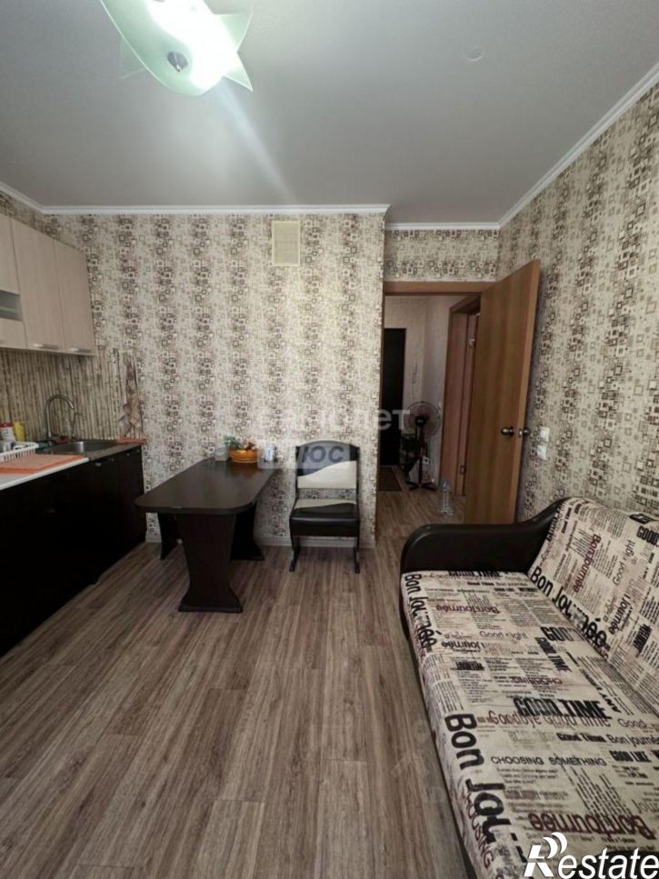 1-комн квартира ул Адмирала Пустошкина, 22 4,  д. 22 4,  к. 4