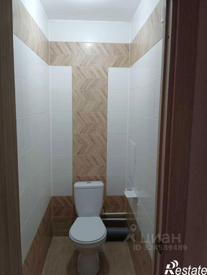 2-комн квартира ул Адмирала Пустошкина, 22 3,  д. 22 3,  к. 3