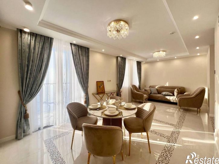 2-комн квартира улица Толстого, 83,  д. 83