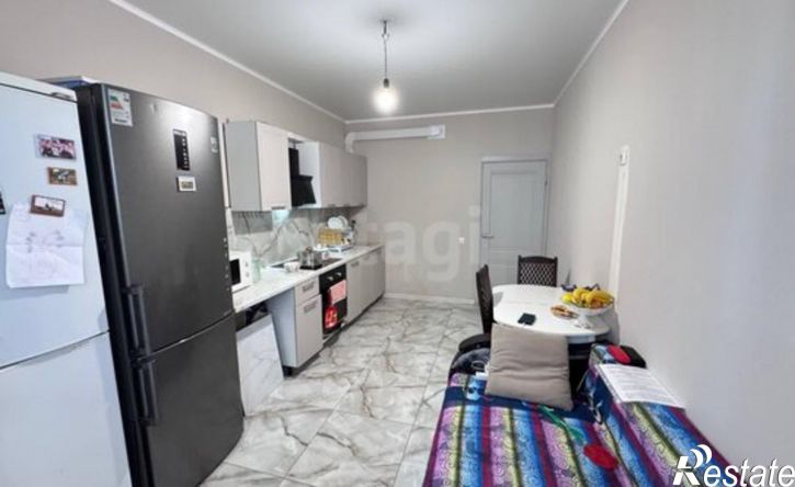 2-комн квартира улица Омелькова, 93,  д. 93