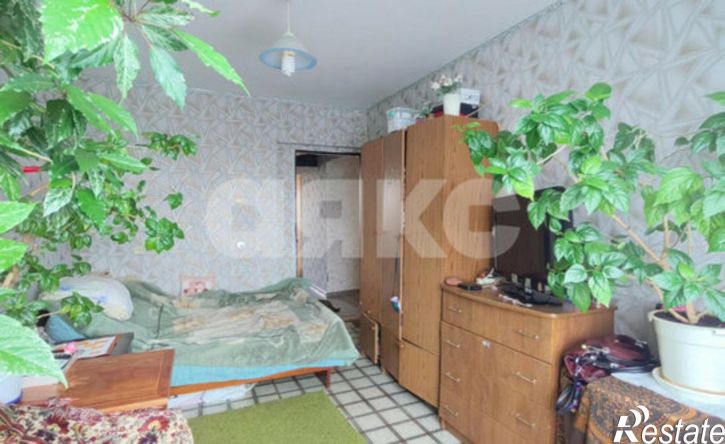4-комн квартира улица Тургенева, 250,  д. 250