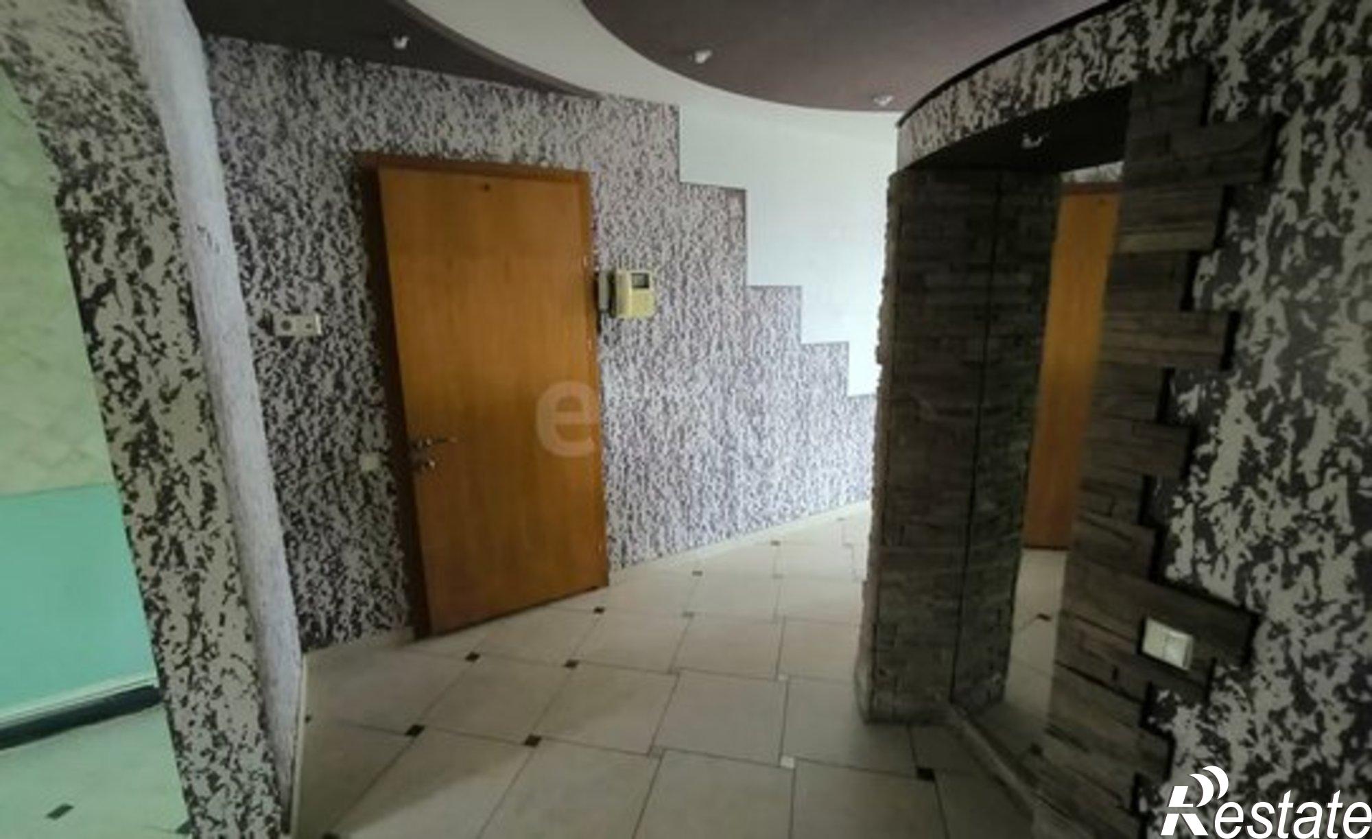 Купить квартиру за 13 700 000 рублей на улица Ленина, 143