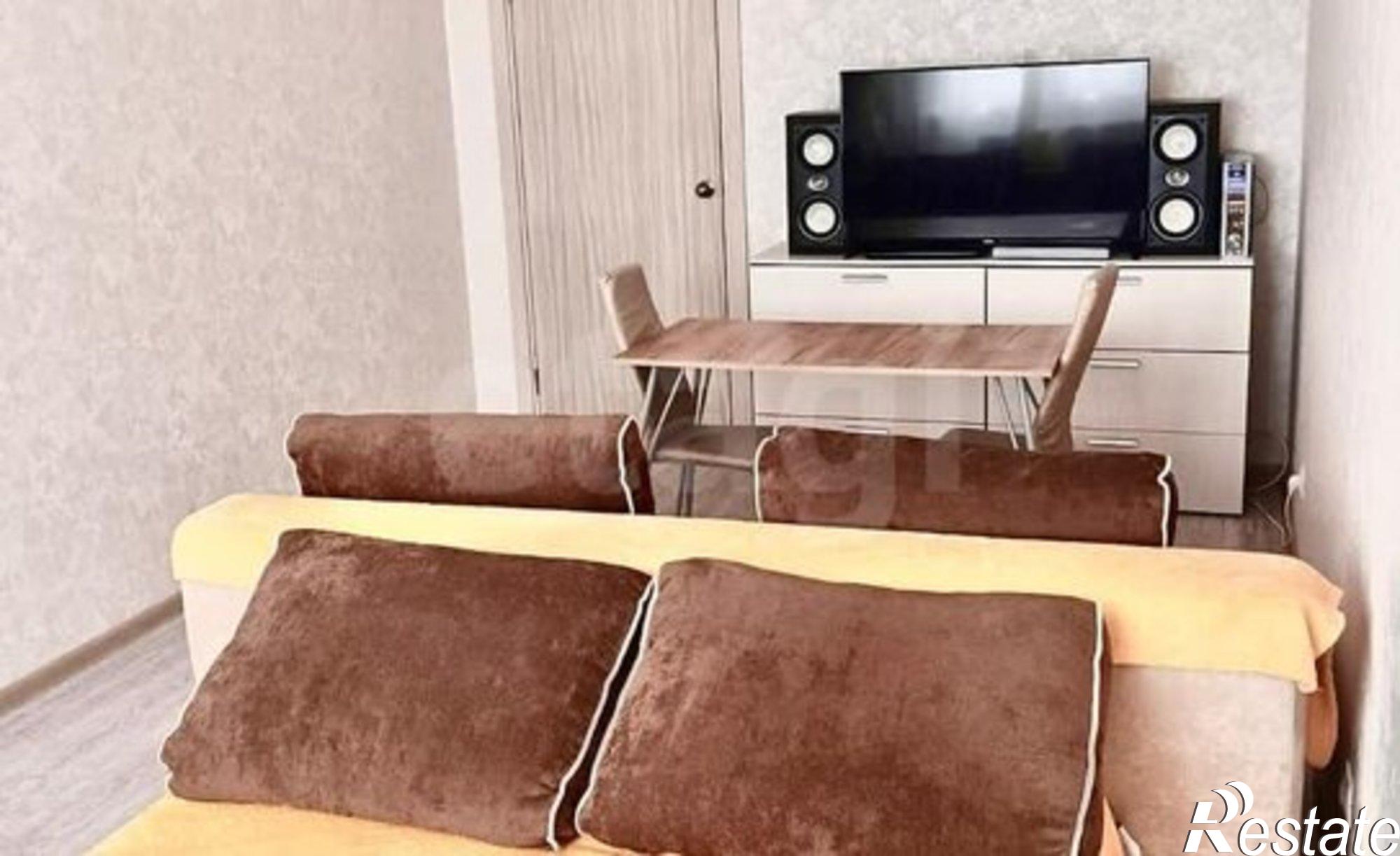 Купить квартиру за 8 500 000 рублей на ул Адмирала Пустошкина, 22 3