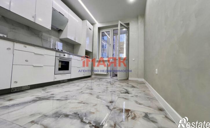 2-комн квартира Лазурная улица, 10 к2,  д. 10 к2