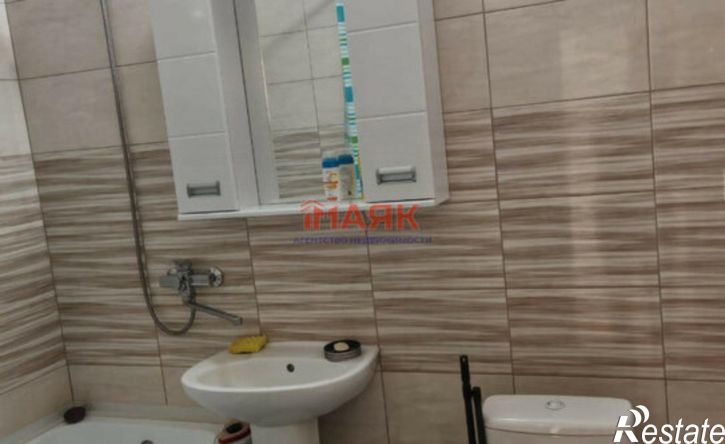 1-комн квартира улица Адмирала Пустошкина, 22 с6,  д. 22 с6