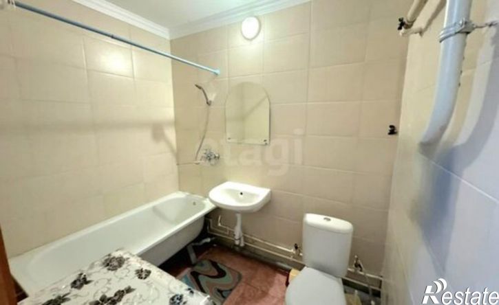 1-комн квартира ул Адмирала Пустошкина, 22 4,  д. 22 4,  к. 4