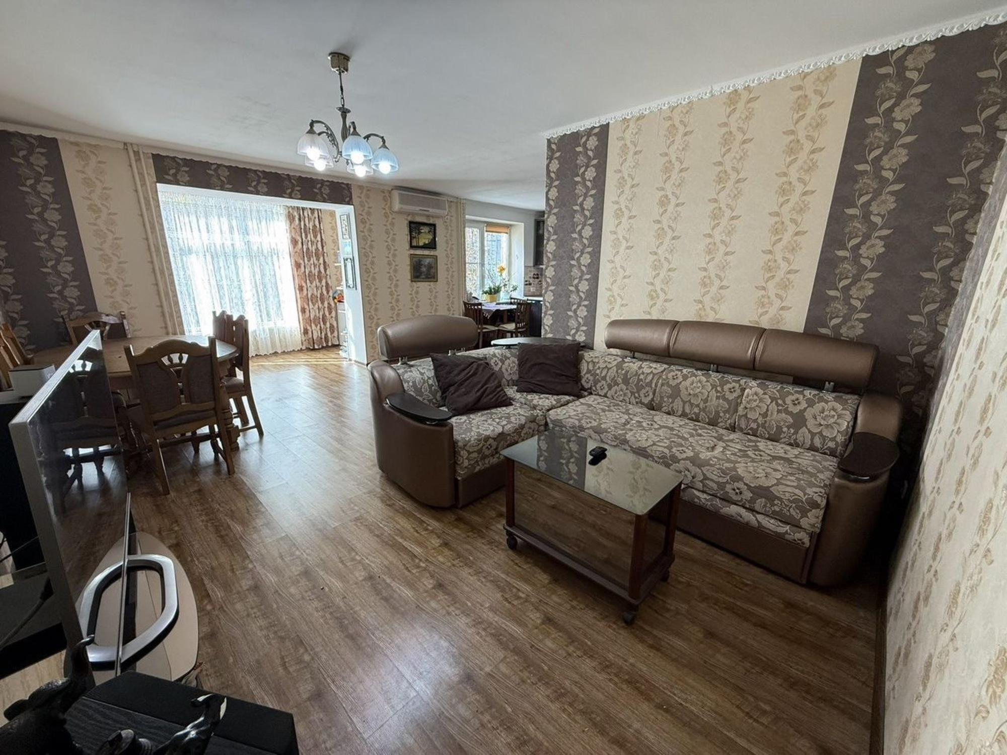 Купить квартиру за 9 450 000 рублей на улица Ленина, 189