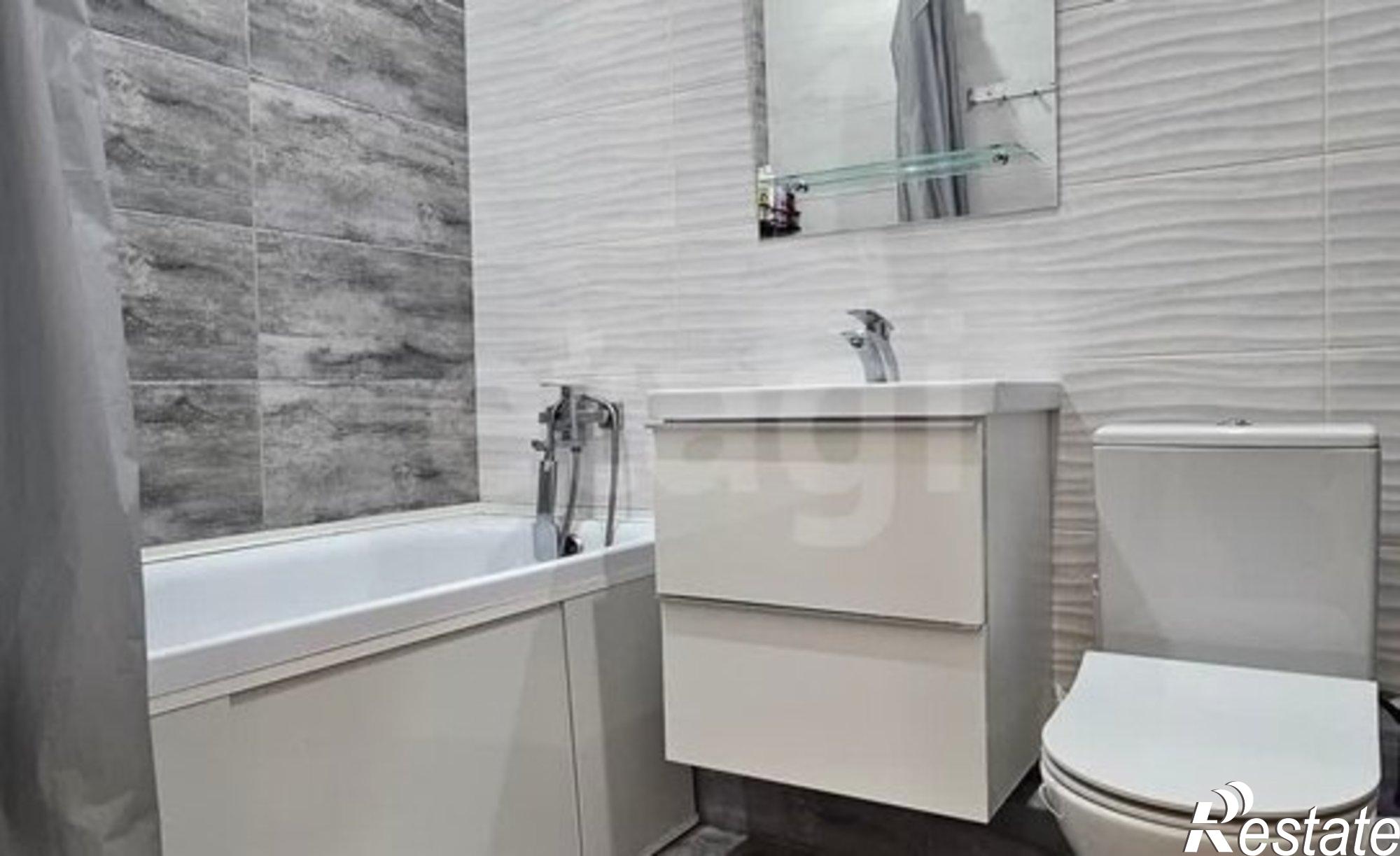 Купить квартиру за 7 350 000 рублей на ул Ленина, 180А 2