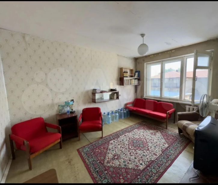 2-комн квартира проезд Космонавтов, 34