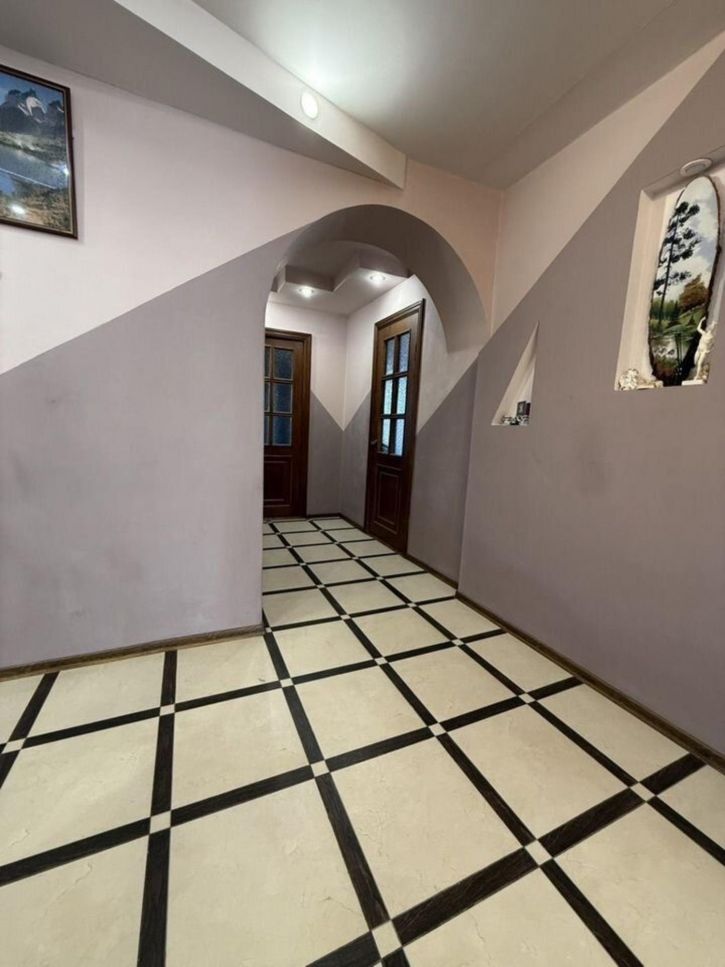 3-комн квартира улица Ленина, 189