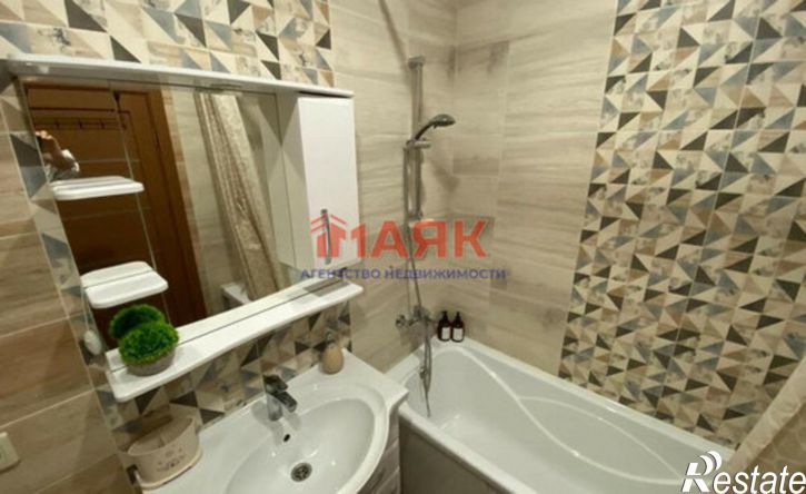 1-комн квартира улица Ивана Голубца, 147 к2,  д. 147 к2