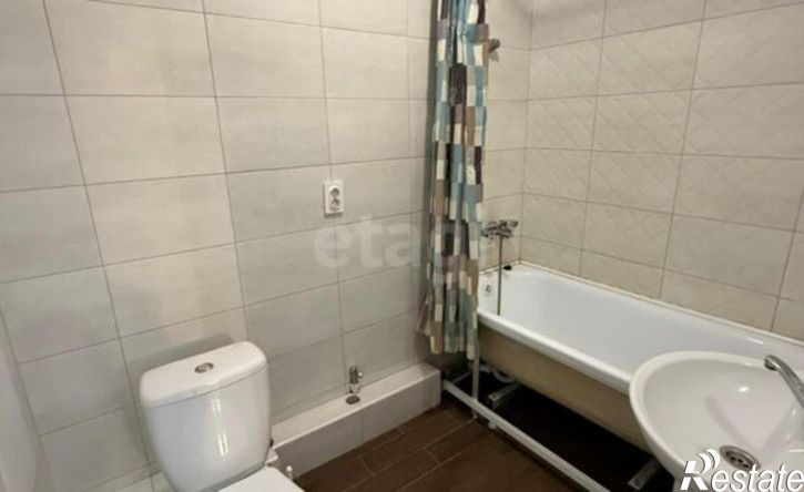 1-комн квартира ул Адмирала Пустошкина, 22 3,  д. 22 3,  к. 3