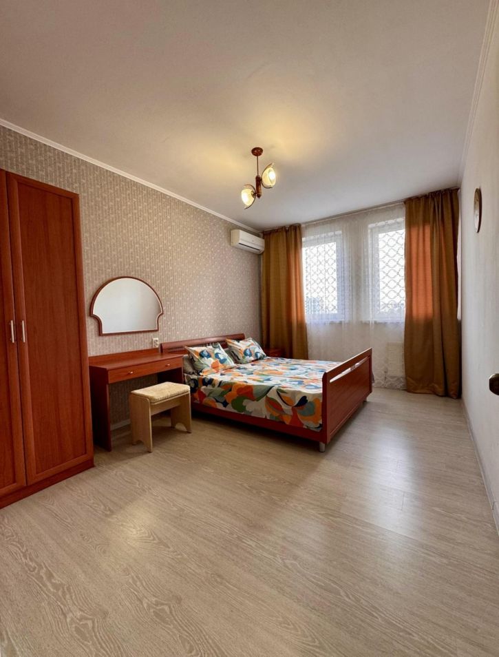 2-комн квартира Таманская улица, 121к1