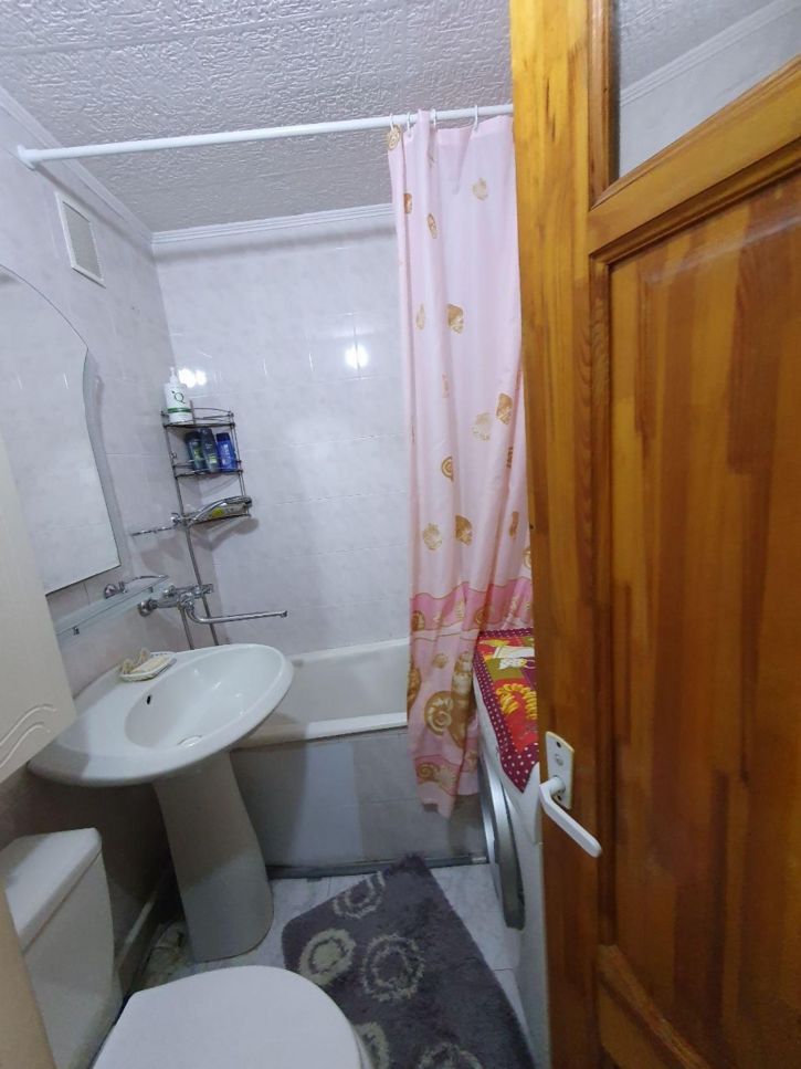 3-комн квартира Крымская улица, 128