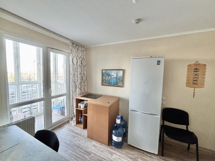 3-комн квартира улица Адмирала Пустошкина, 22к6