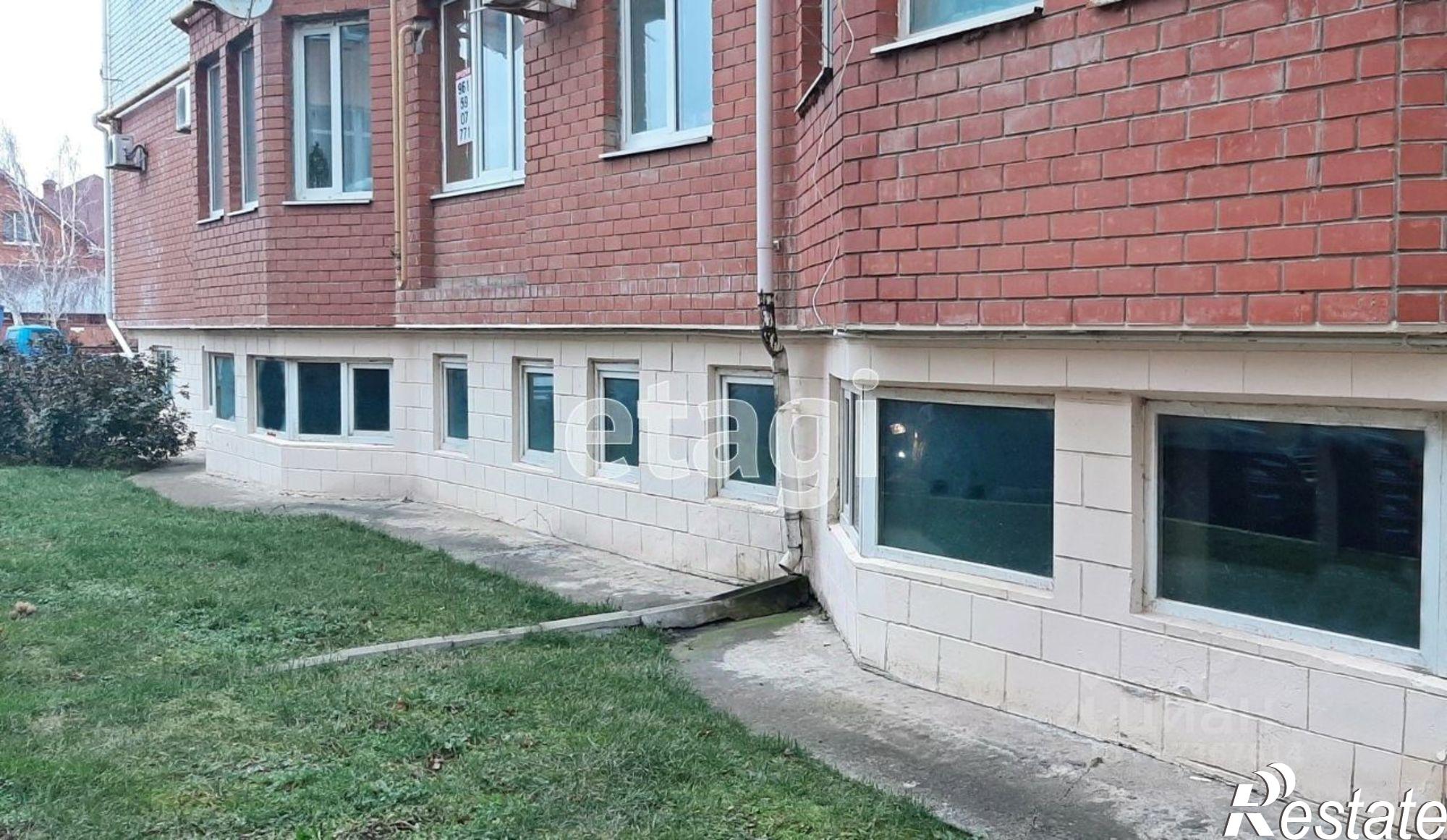 Купить офис, помещение под офис за 8 225 460 рублей на ул Лазурная, 18