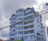офис 326 кв м, этаж 1/8 улица Самбурова, 158
