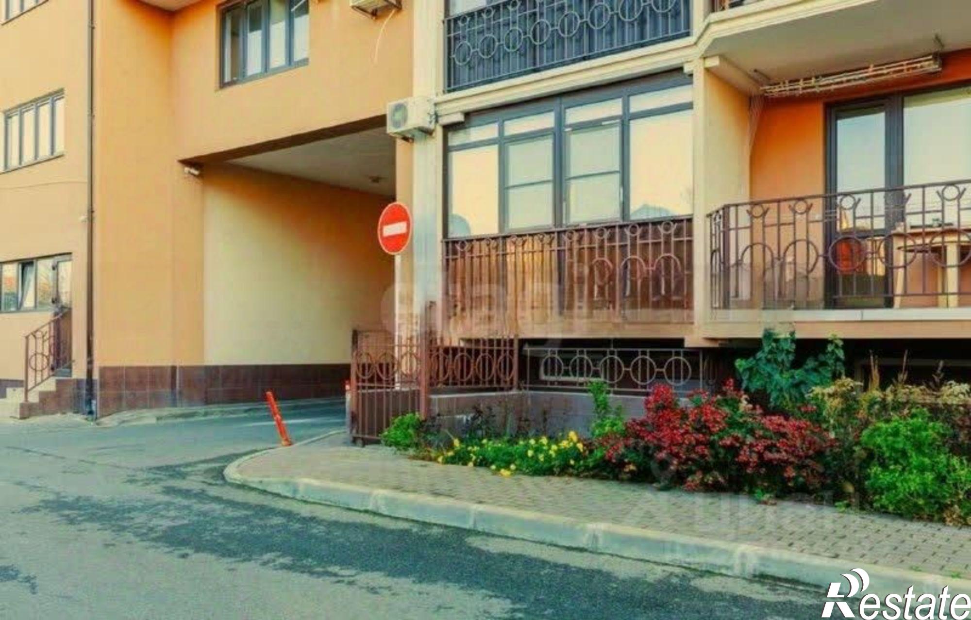 Купить торговое помещение за 2 793 040 рублей на ул Таманская, 24
