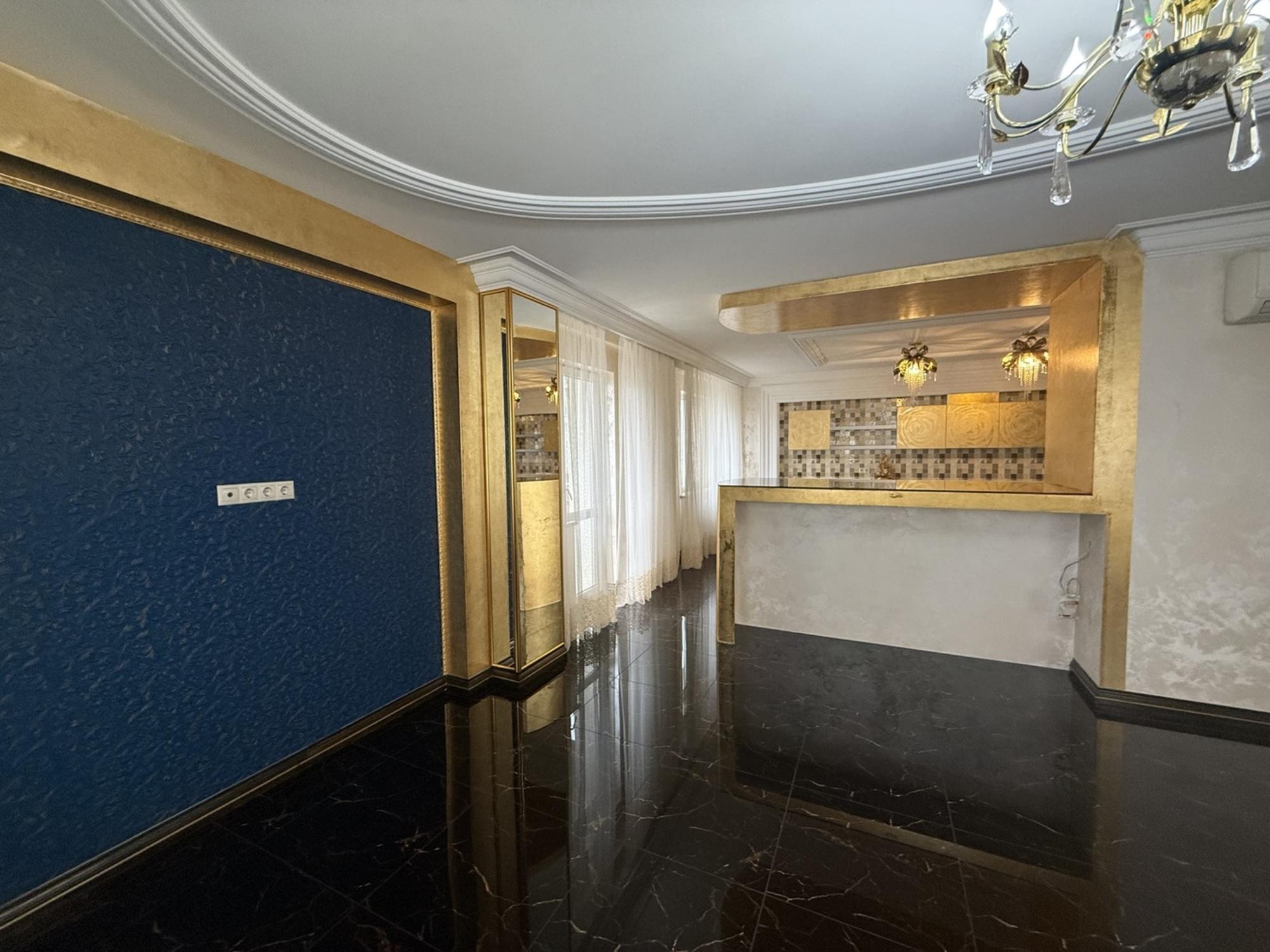 Купить квартиру за 150 000 000 рублей на улица Горького, 2А