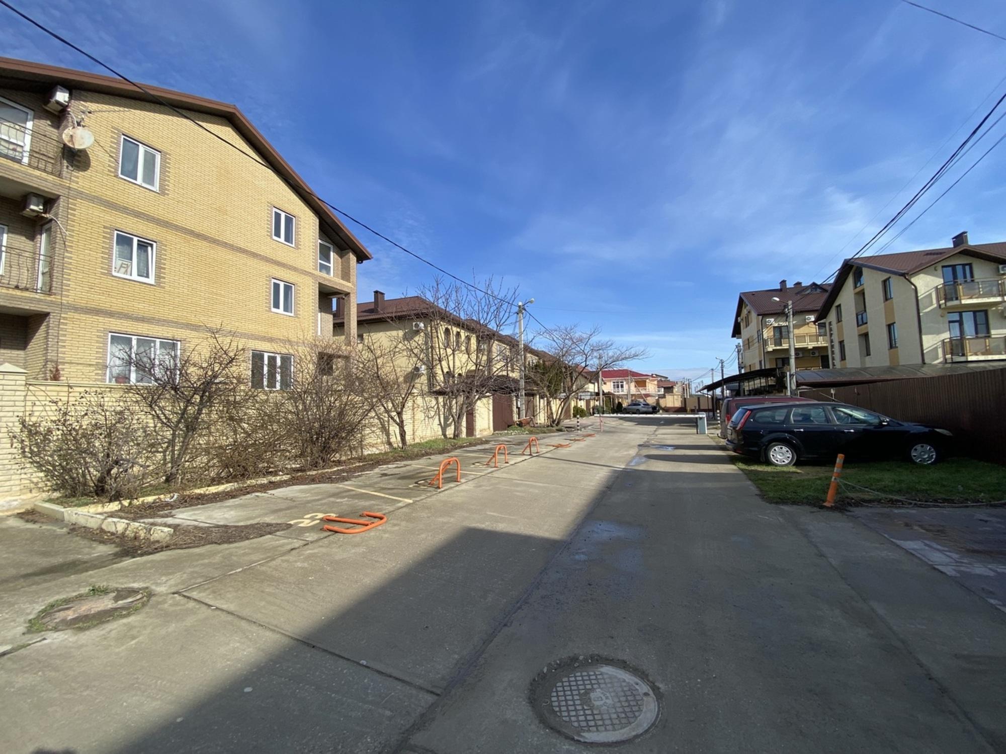 Купить дачу, дом, коттедж за 18 990 000 рублей на Верхний проезд