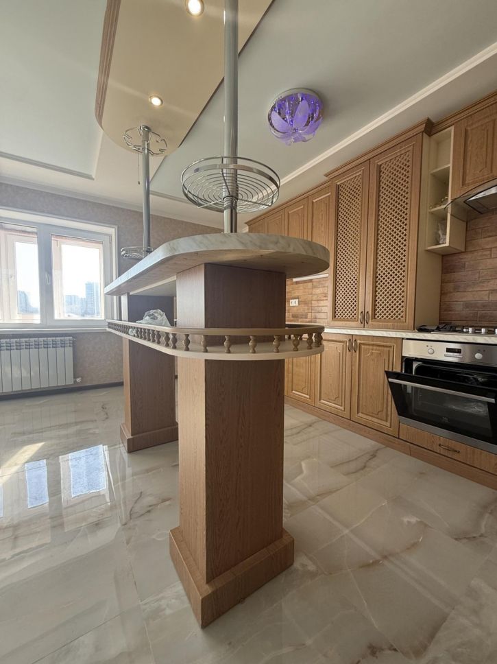 2-комн квартира Ленинградская улица, 41
