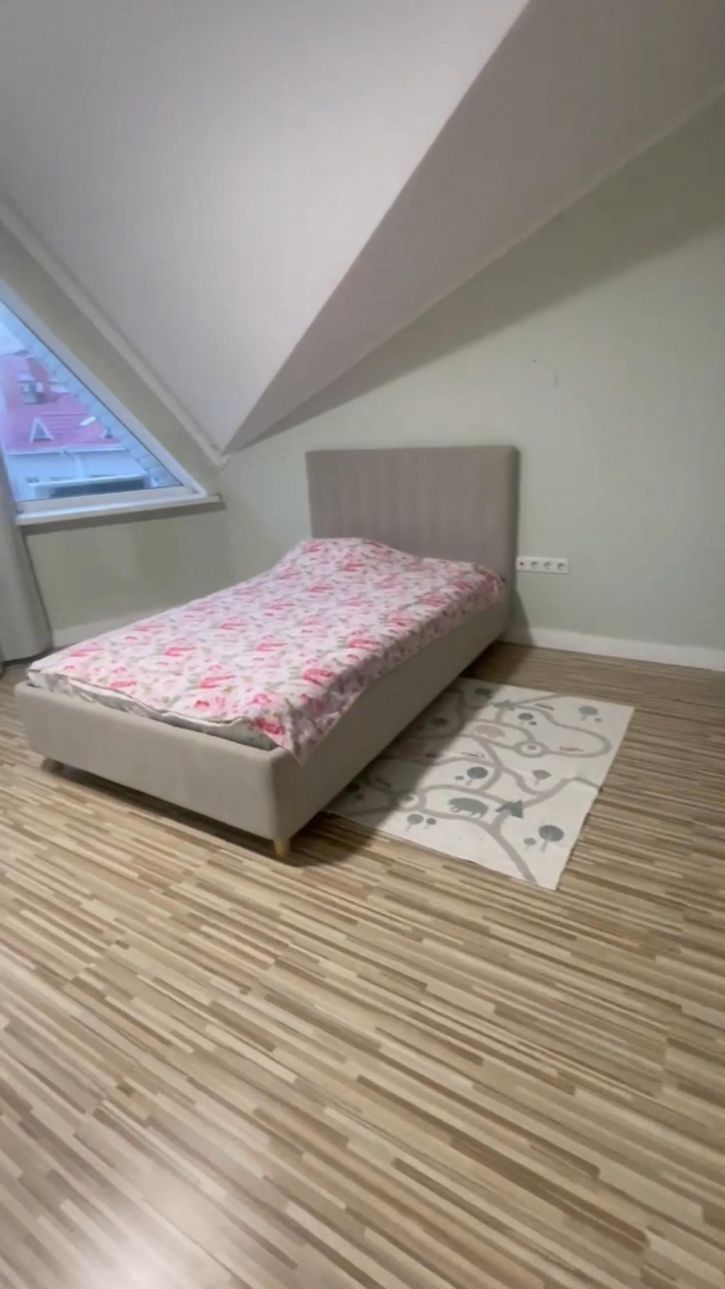 2-комн квартира Лазурная улица, 18