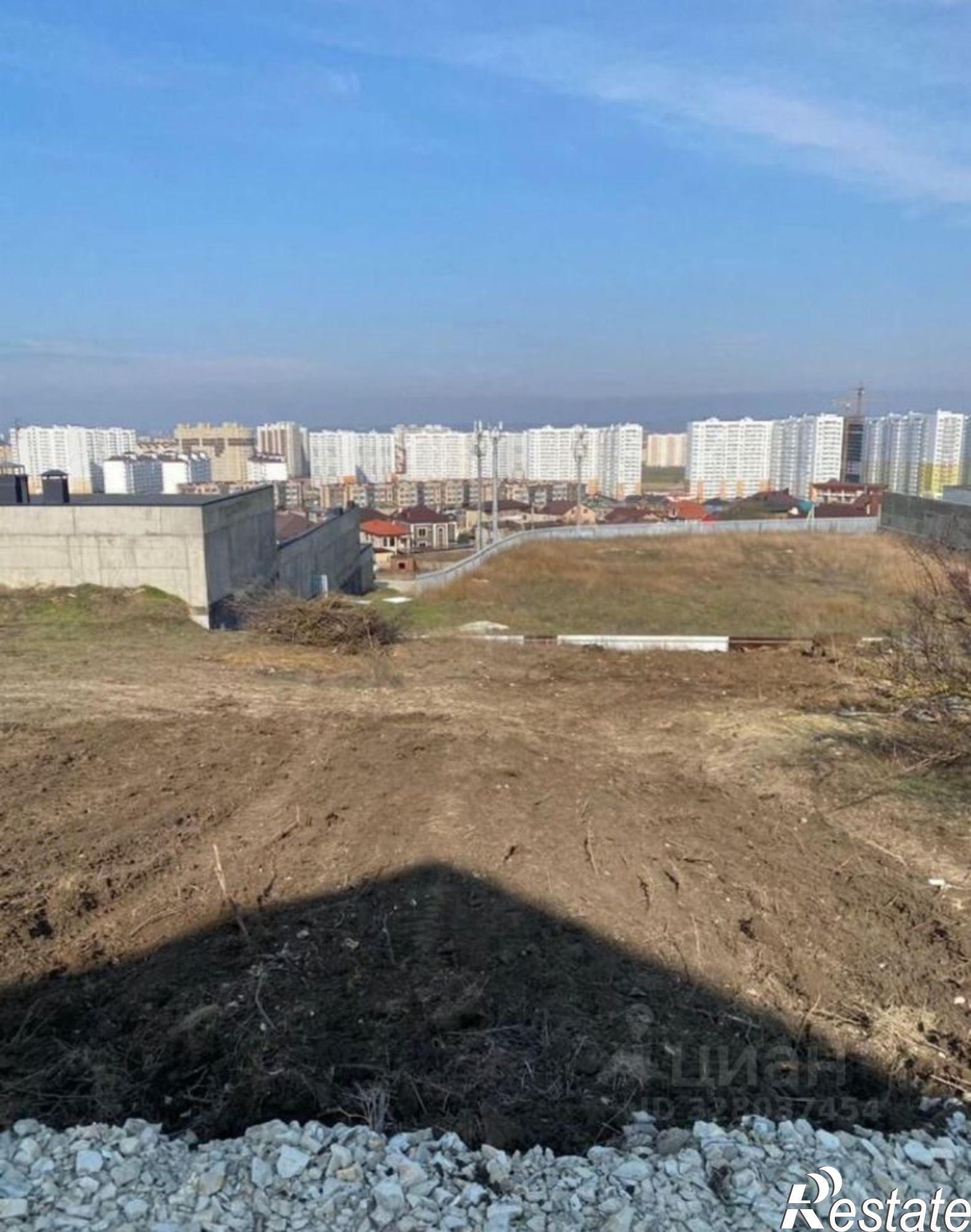 Купить землю, земельный участок за 9 300 000 рублей на улица Юрия Веремеенко, 19