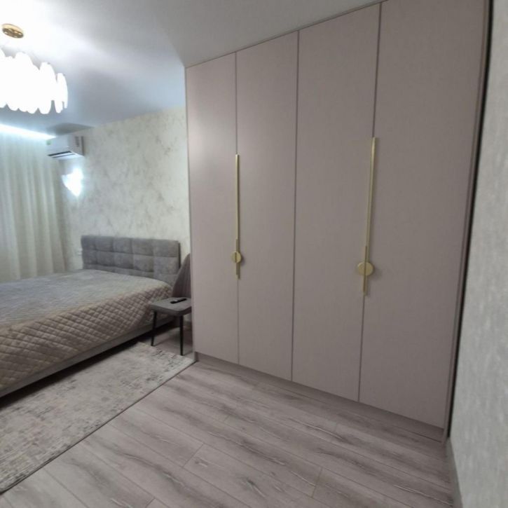 2-комн квартира улица Омелькова, 93