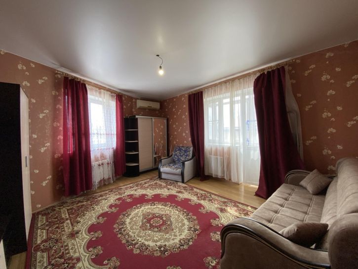 1-комн квартира Солнечная улица, 54