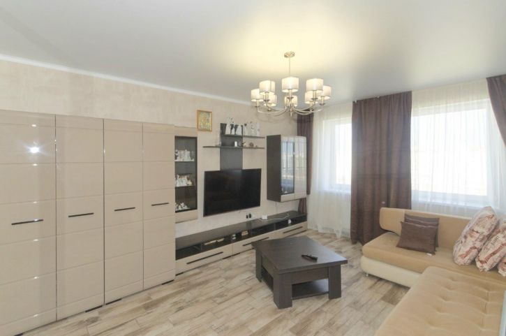 2-комн квартира Таманская улица, 121к2
