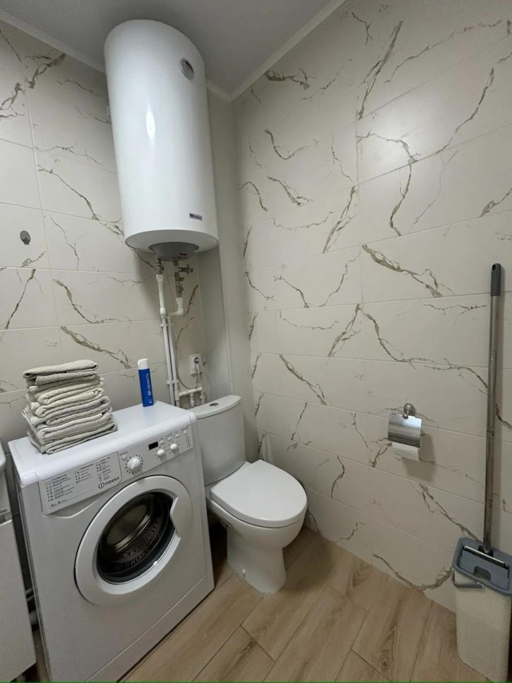 2-комн квартира улица Толстого, 60