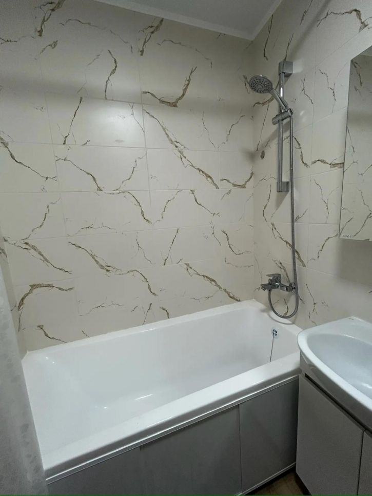 2-комн квартира улица Толстого, 60