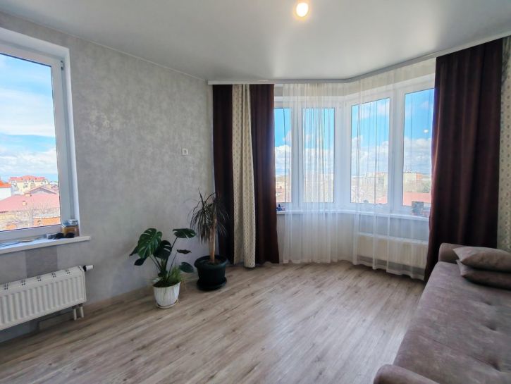 3-комн квартира улица Шевченко, 3