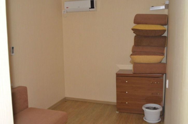 3-комн квартира улица Горького, 72