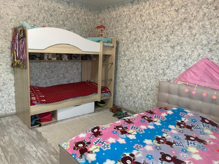 3-комн квартира Ленинградская улица, 41