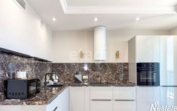 2-комн квартира улица Толстого, 27,  д. 27