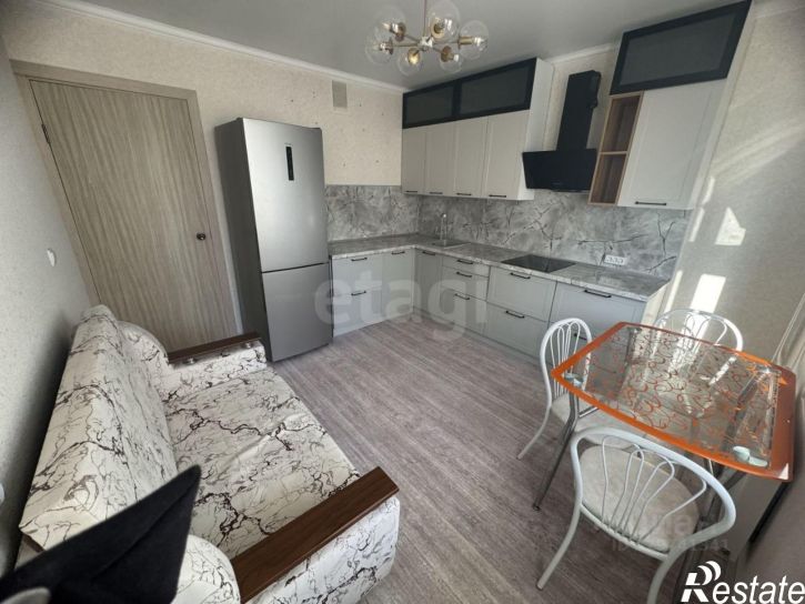 2-комн квартира улица Адмирала Пустошкина, 22 с10,  д. 22 с10