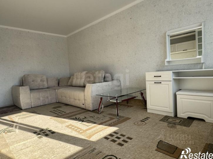 2-комн квартира улица Адмирала Пустошкина, 22 с10,  д. 22 с10