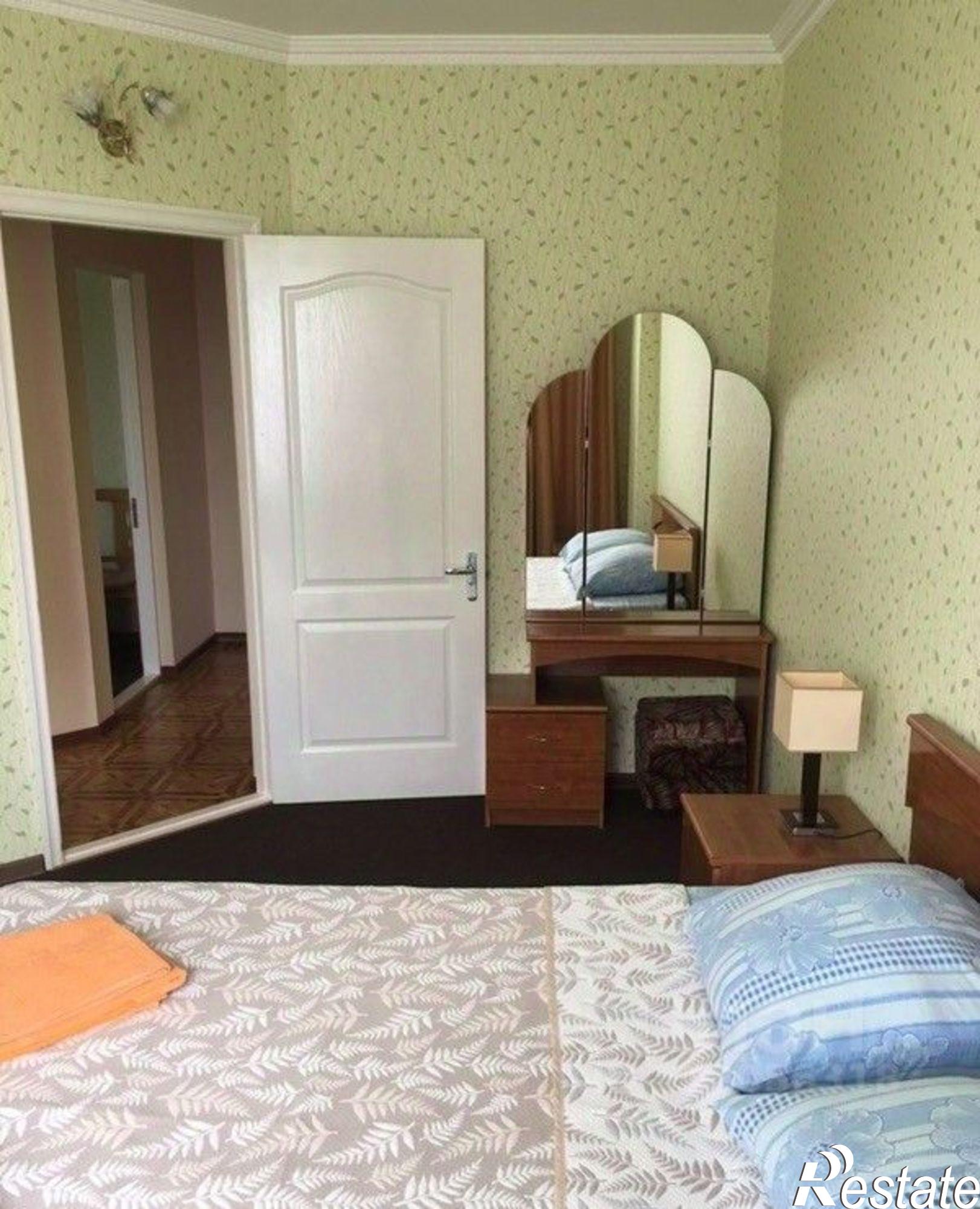 Купить дачу, дом, коттедж за 65 000 000 рублей на ул Самбурова, 37