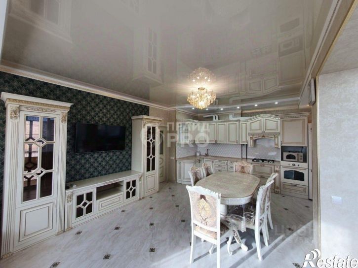 3-комн квартира улица Толстого, 85,  д. 85