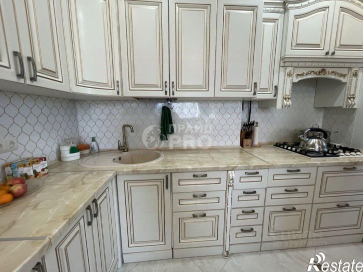 3-комн квартира улица Толстого, 85,  д. 85