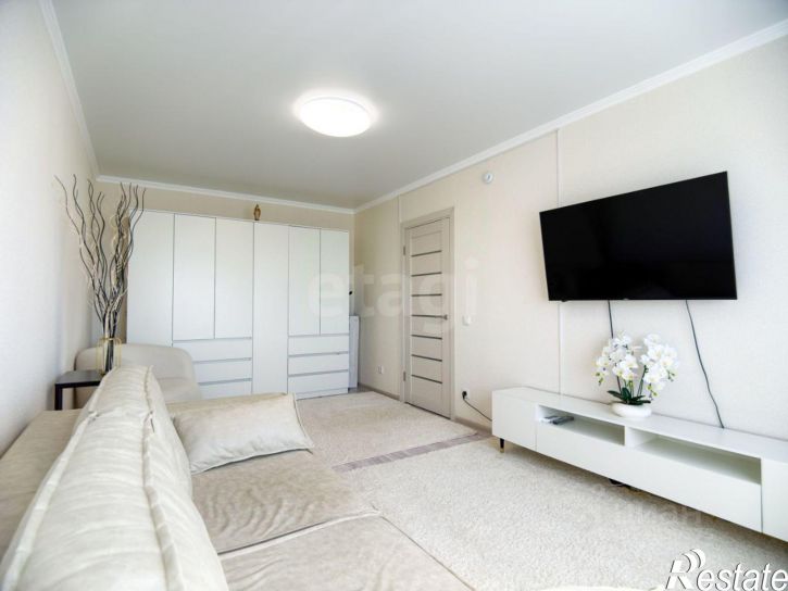 1-комн квартира улица Адмирала Пустошкина, 22 с12,  д. 22 с12