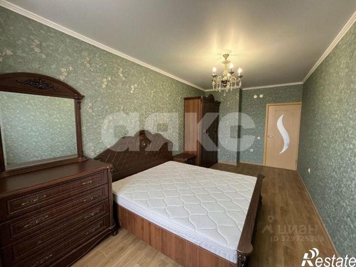 2-комн квартира ул Крылова, 15/2,  д. 15/2