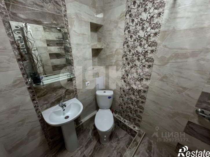 1-комн квартира улица Ленина, 180 к8,  д. 180 к8