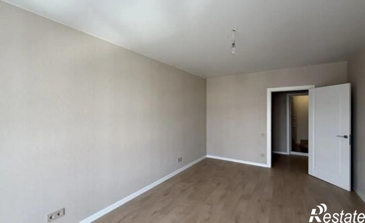 2-комн квартира улица Крылова, 13 к2,  д. 13 к2