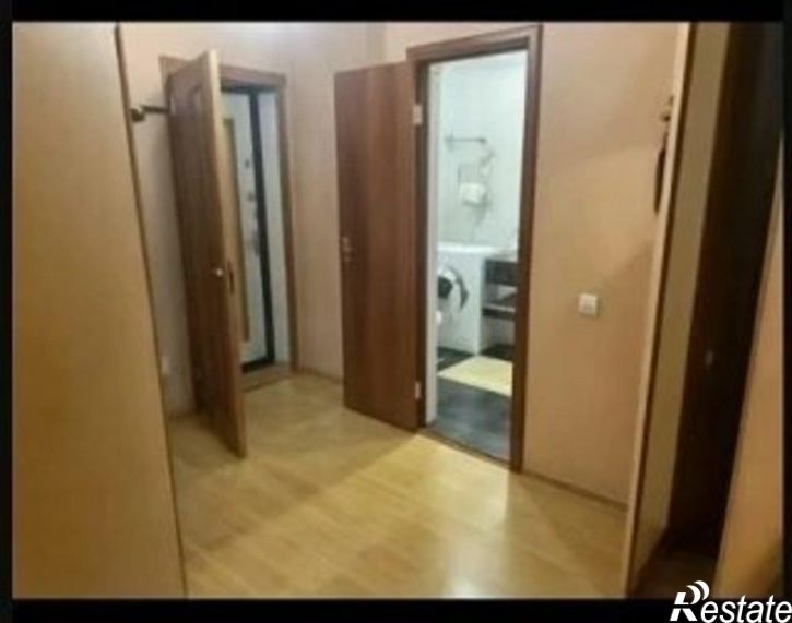 1-комн квартира ул Самбурова, 258,  д. 258
