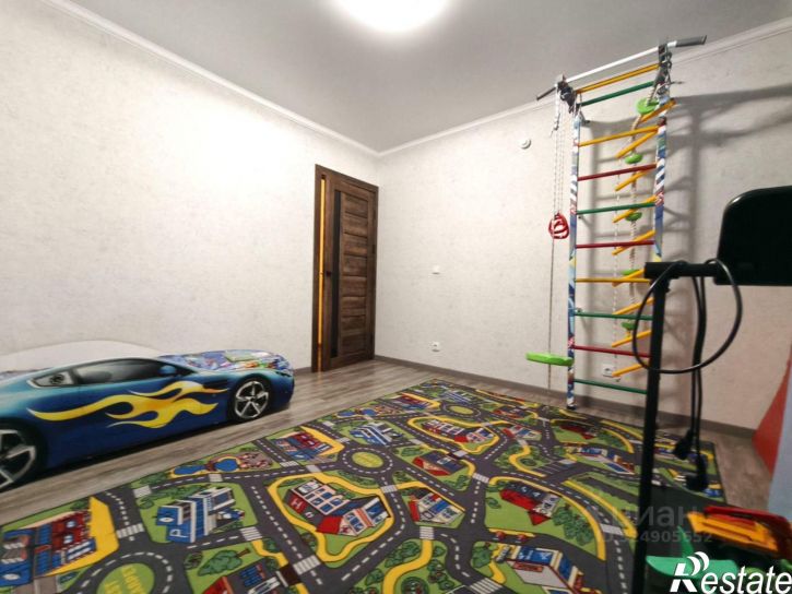3-комн квартира улица Адмирала Пустошкина, 22 с10,  д. 22 с10