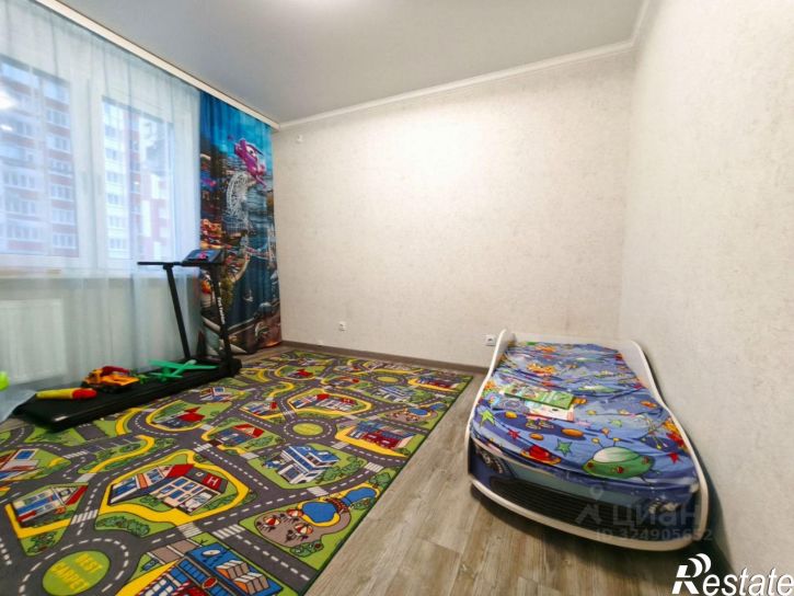 3-комн квартира улица Адмирала Пустошкина, 22 с10,  д. 22 с10